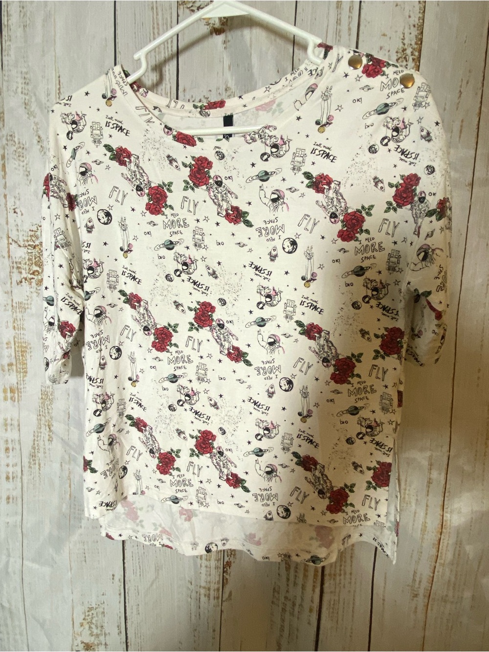 Rio Women's “I Need More Space” Top